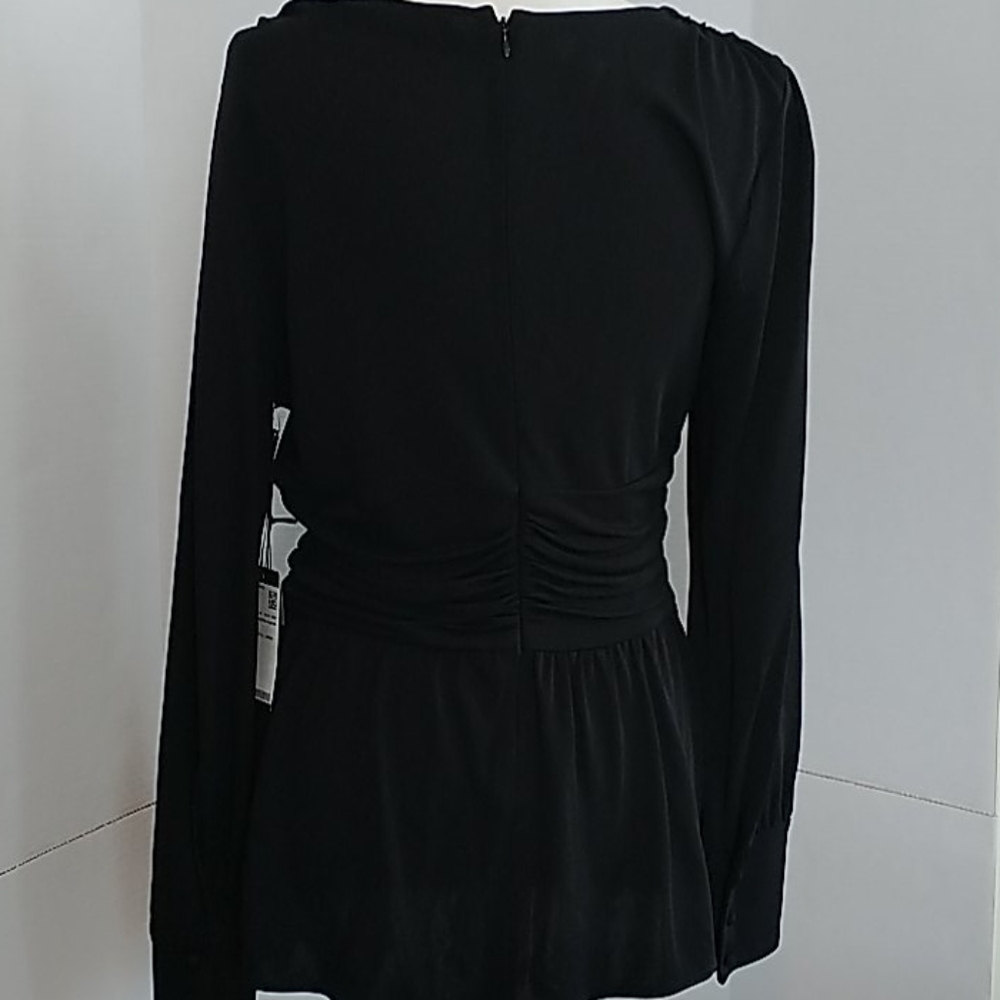 WORTH New York, Black Jersey Kylie V Neck Blouse Sz 8 - Picture 5 of 15